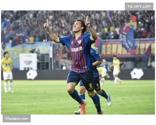 埃因霍温进球破百领跑积分榜 攻势足球风格诠释冠军相 埃因霍温进球破百领跑积分榜 攻势足球风格诠释冠军相