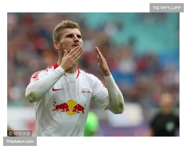 墨西哥主场优势明显,洛萨诺领衔的锋线需提升效率 墨西哥主场优势明显,洛萨诺领衔的锋线需提升效率